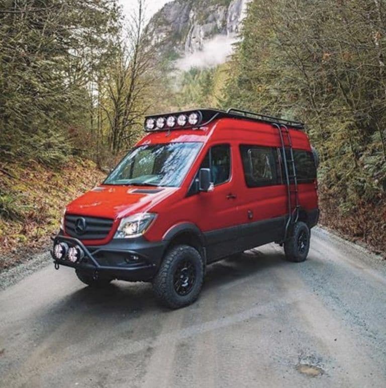 Vans & LCVs - image 1